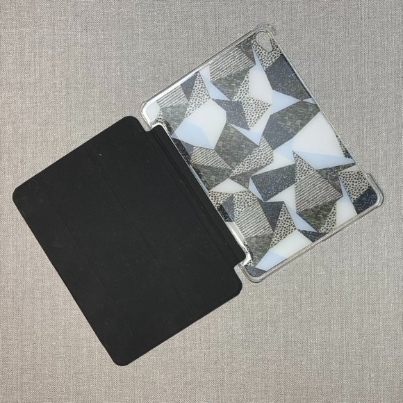 APPLE iPad Pro 11" inch Smart Folio ULAK Geometric Neon Art "Black Doodles" NEW - Picture 5 of 8